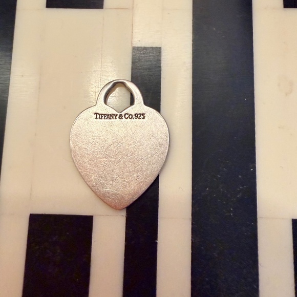 Heart shape Tiffany & Co. Sterling Silver Return to Tiffany Charm - Picture 1 of 3